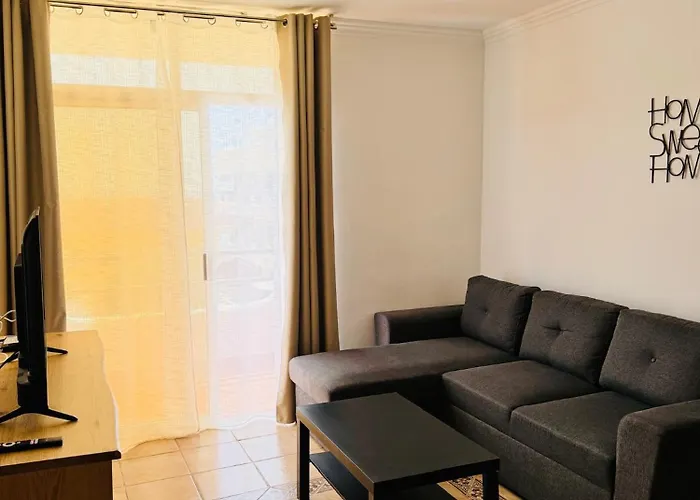 Paraiso Marina Palace