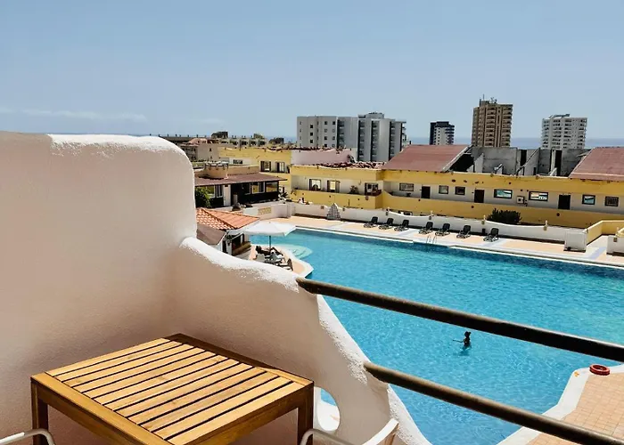 Paraiso Marina Palace Lägenhet