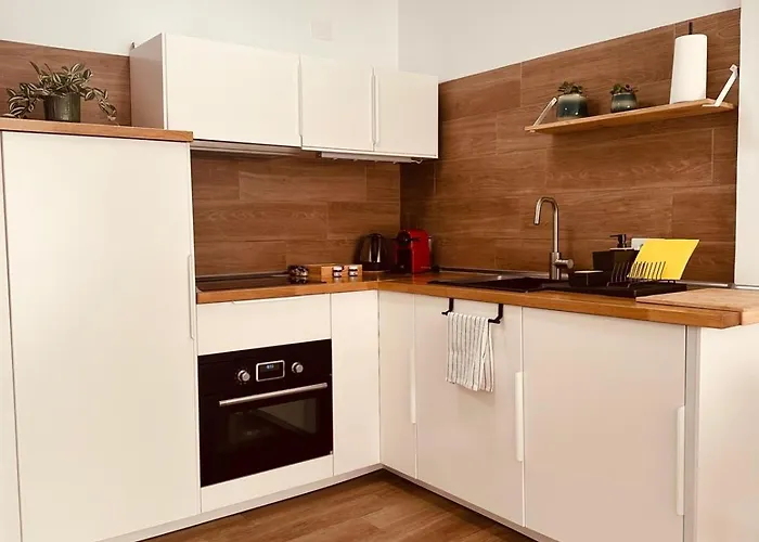 Paraiso Marina Palace Lägenhet